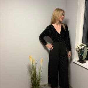 Elegants kombinezons